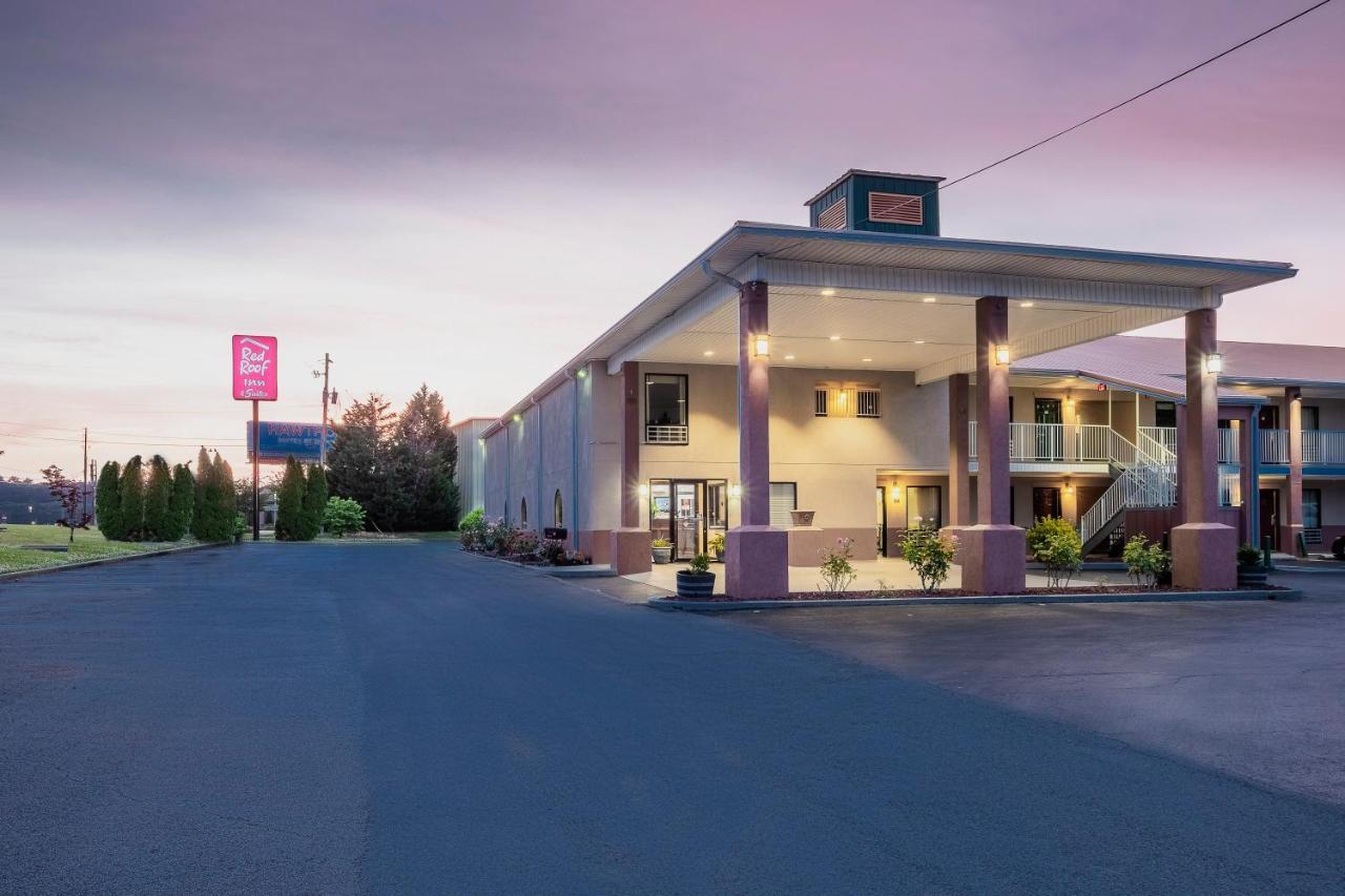 Red Roof Inn & Suites Rome Exterior photo