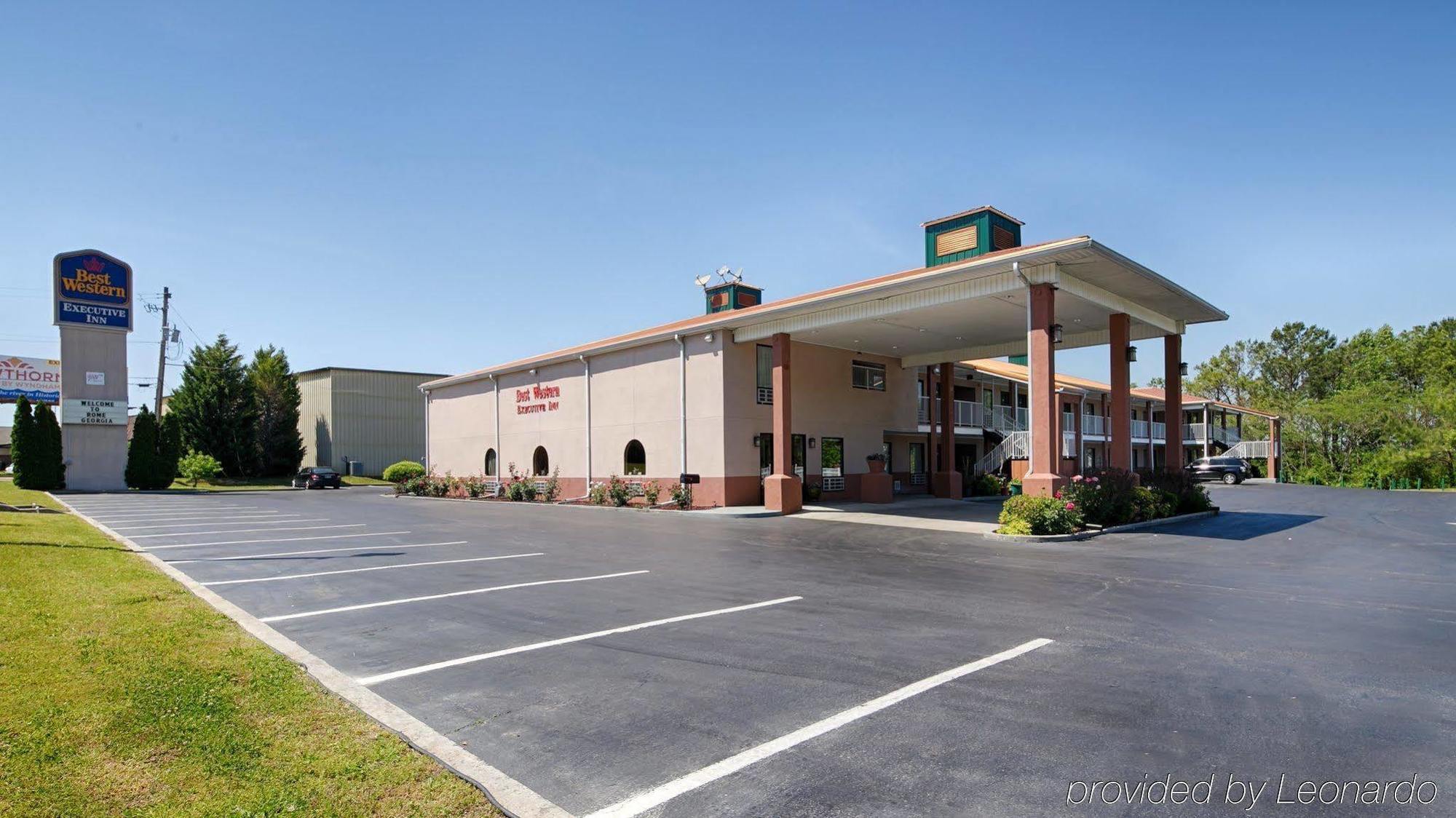 Red Roof Inn & Suites Rome Exterior photo